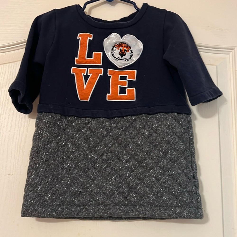Auburn dress